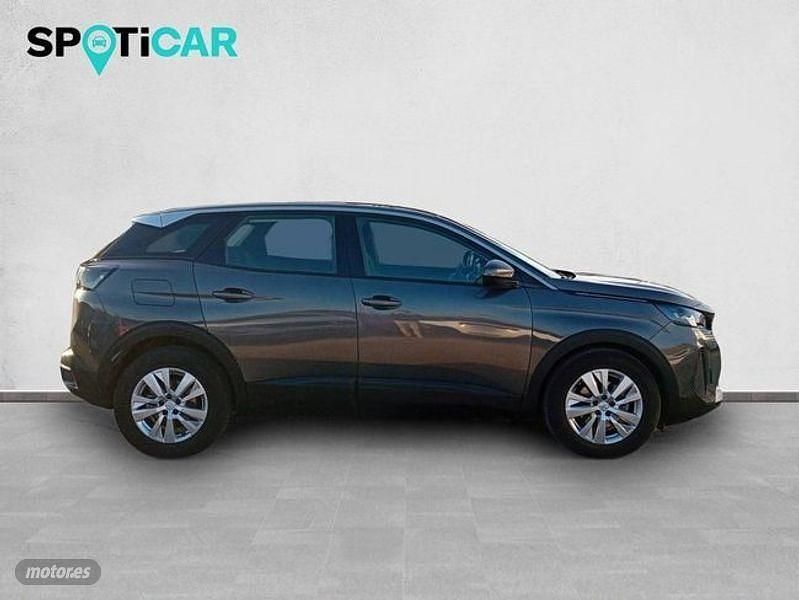 Usado Peugeot 3008 Active 130 CV (95 kW) 2021 Gris SUV