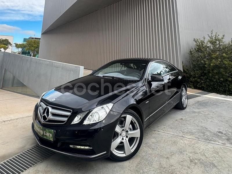 Negro Usado 2011 Mercedes E220 Coupe | 14.999 € (Precio justo) - Imagen 1/4