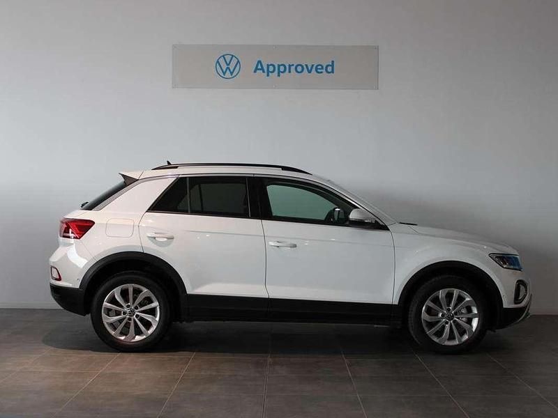 Usado VW T-Roc Life 150 CV (110 kW) 2023 Blanco SUV