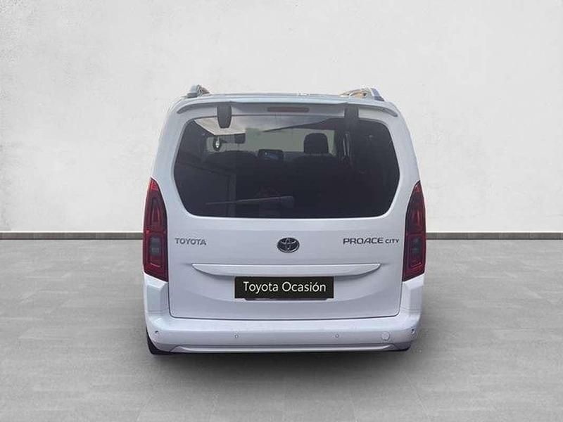 Usado Toyota Proace Active 131 CV (96 kW) 2021 Blanco Monovolumen