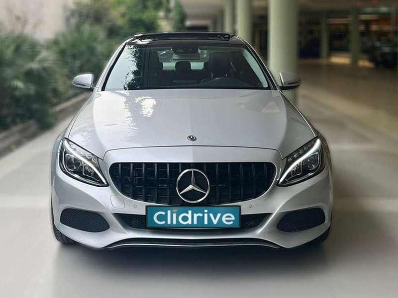 Usado Mercedes C220 170 HP (125 kW) 2018 Cinzento Sedan