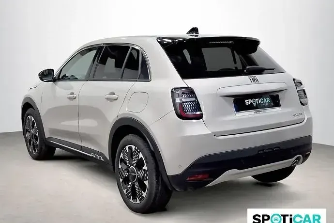 Usado Fiat 600 La Prima 100 CV (73 kW) 2025 SUV