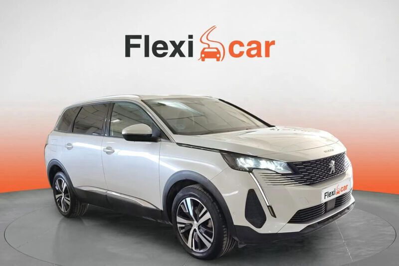 Blanco Usado 2021 Peugeot 5008 Allure Monovolumen | 17.490 € (Buen precio) - Imagen 1/4