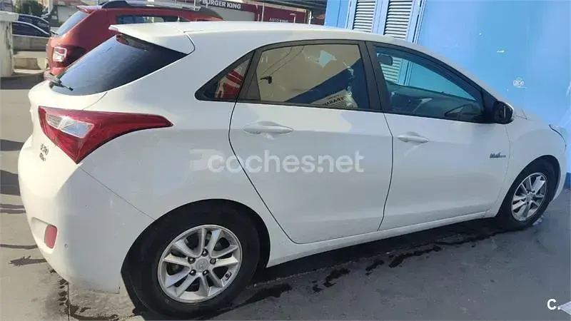 Usado Hyundai i30 Sport 135 CV (99 kW) 2015 Blanco Berlina