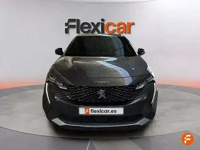 Usado Peugeot 5008 Allure 130 CV (95 kW) 2024 Gris SUV