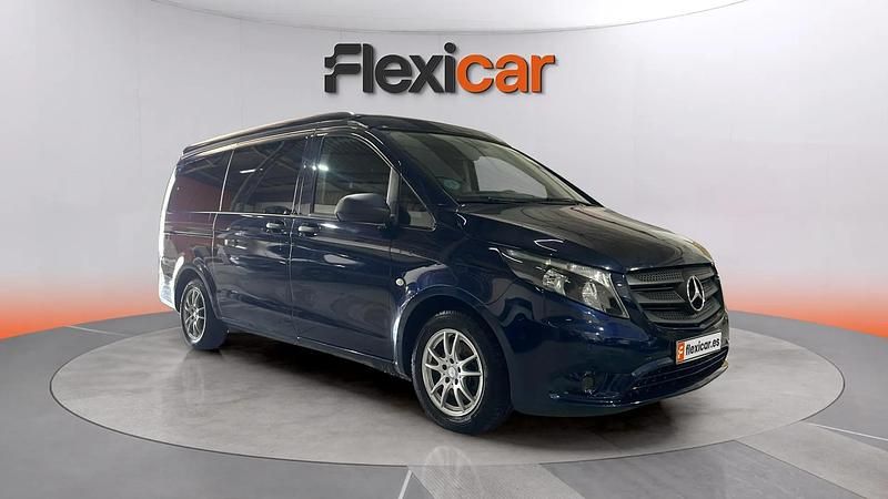 Azul Usado 2021 Mercedes 200 Monovolumen | 38.990 € - Imagen 1/4