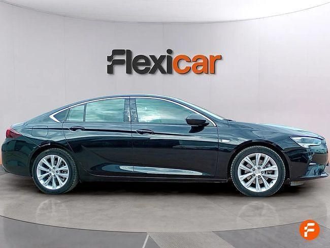 Usado Opel Insignia Business Elegance 170 CV (125 kW) 2021 Negro