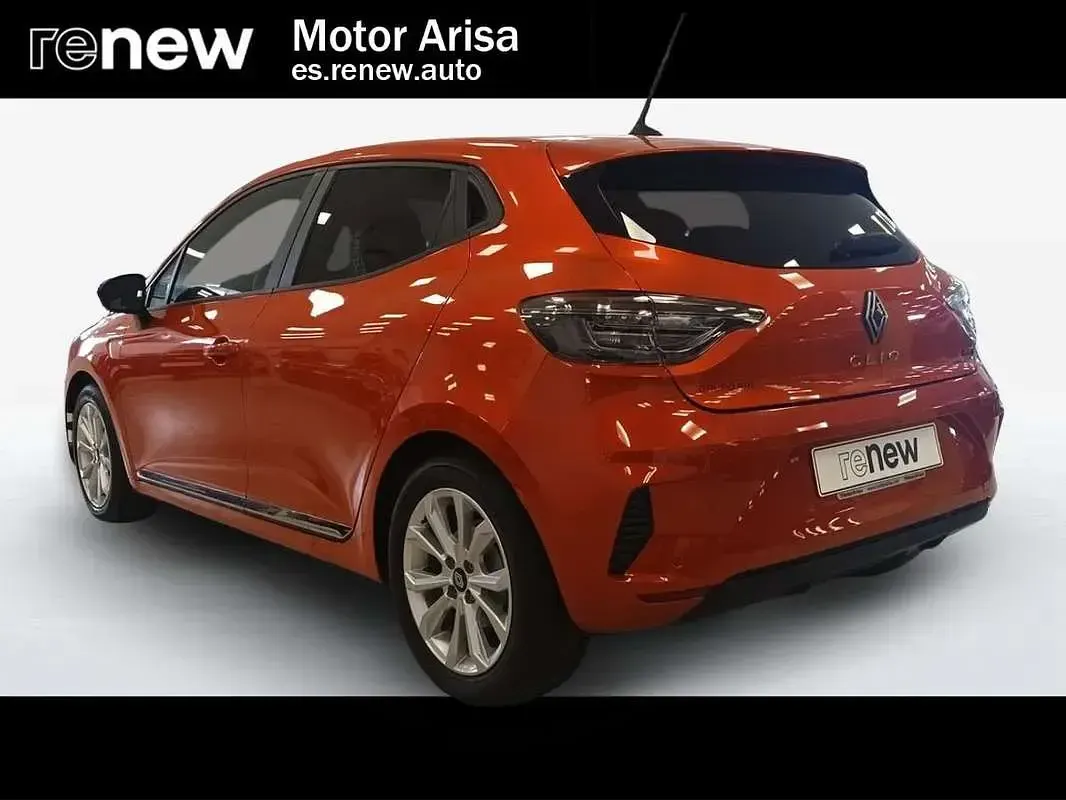 Usado Renault Clio Evolution 143 CV (105 kW) 2023 Naranja Utilitario