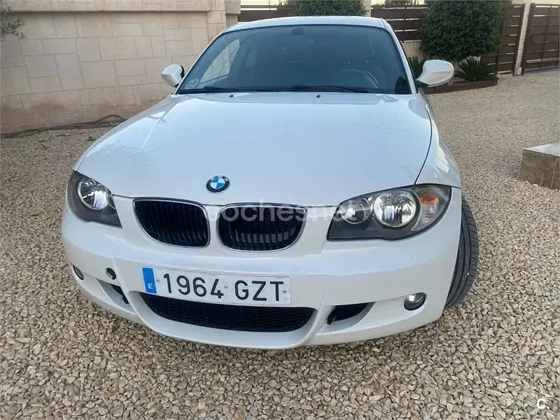 Usado BMW 118 143 CV (105 kW) 2010 Blanco Utilitario