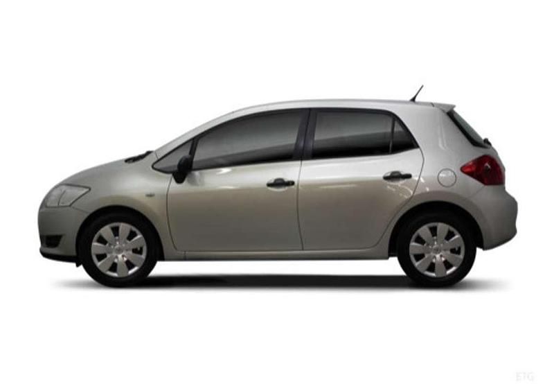 Usado Toyota Auris 97 CV (71 kW) 2007 Gris Utilitario
