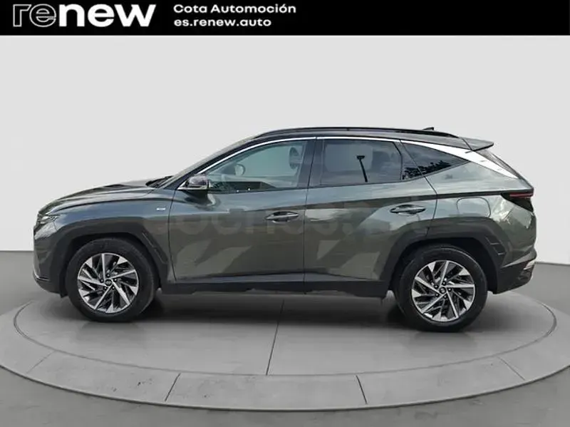 Usado Hyundai Tucson 136 CV (100 kW) 2021 Gris / plata SUV