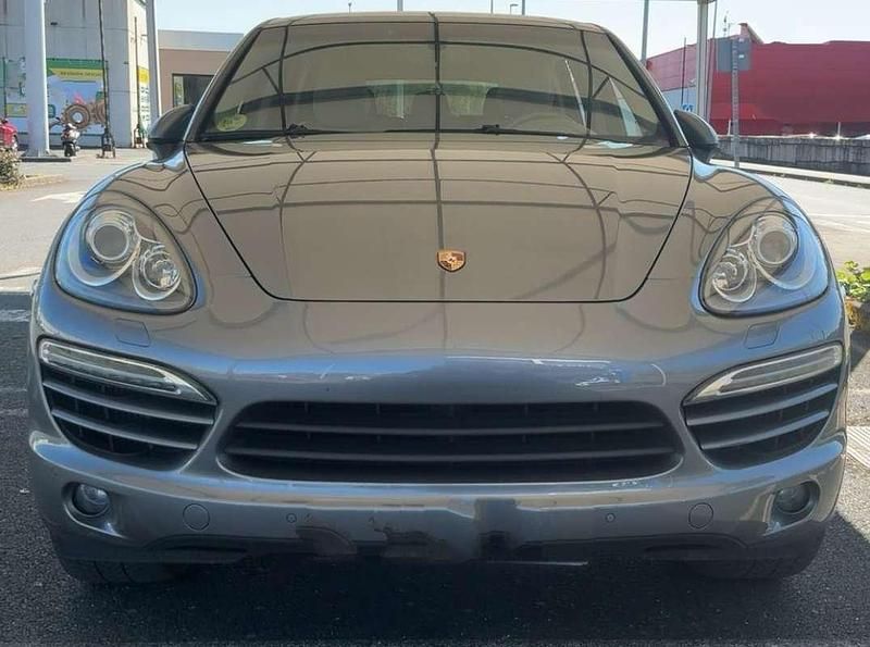 Usado Porsche Cayenne 245 CV (180 kW) 2012 Gris SUV