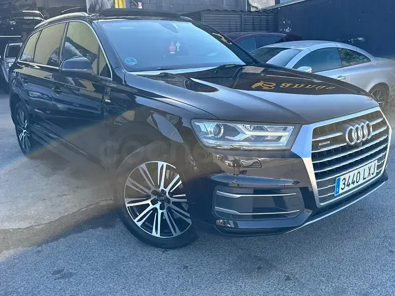Usado Audi Q7 Design 218 CV (160 kW) 2016 Negro SUV
