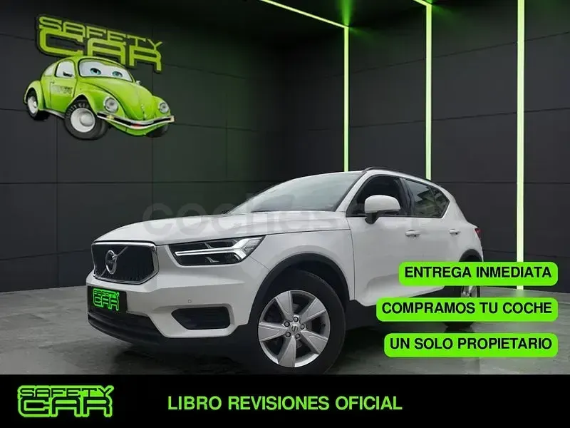 Usado Volvo XC40 Momentum 163 CV (119 kW) 2019 Blanco SUV
