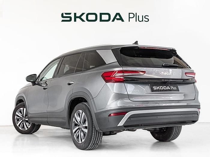 Usado Skoda Kodiaq Selection 150 CV (110 kW) 2025 Gris SUV