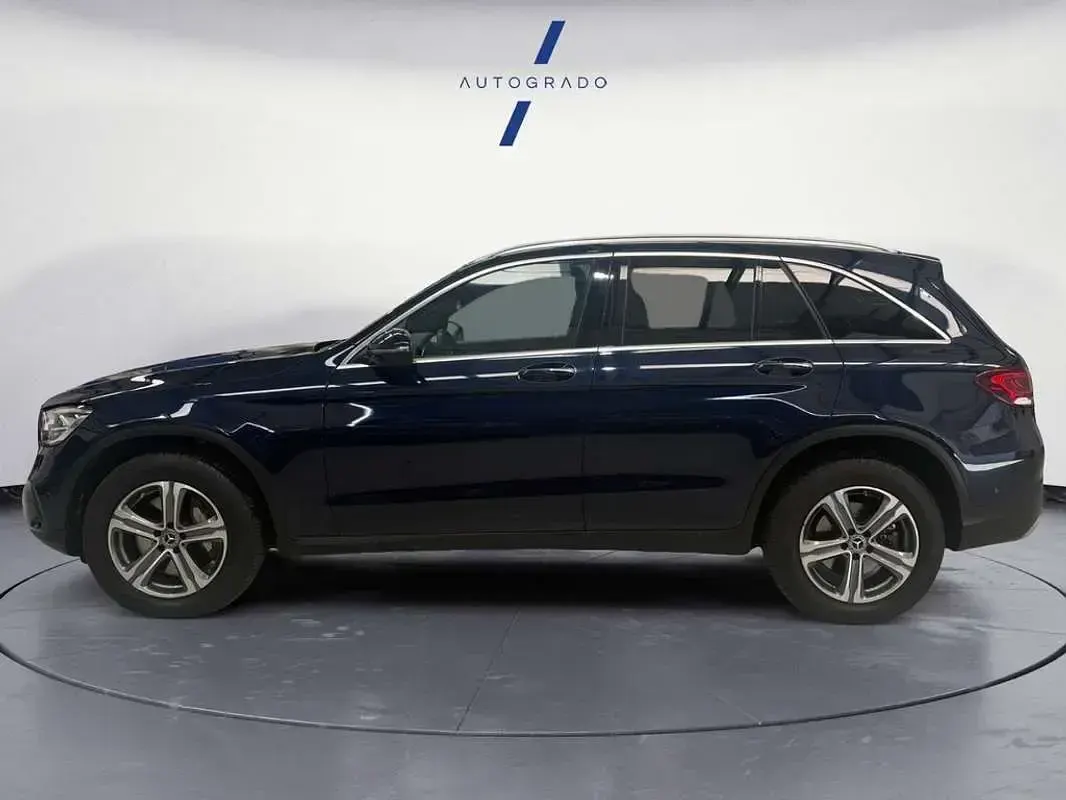 Usado Mercedes GLC300 333 CV (244 kW) 2022 Azul SUV
