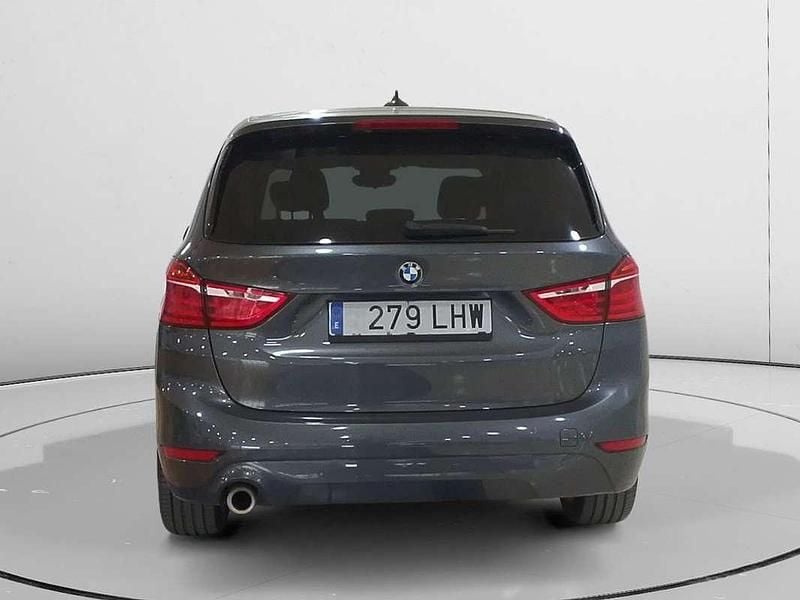 Usado BMW 216 Luxury Line 110 CV (80 kW) 2020 Gris Monovolumen
