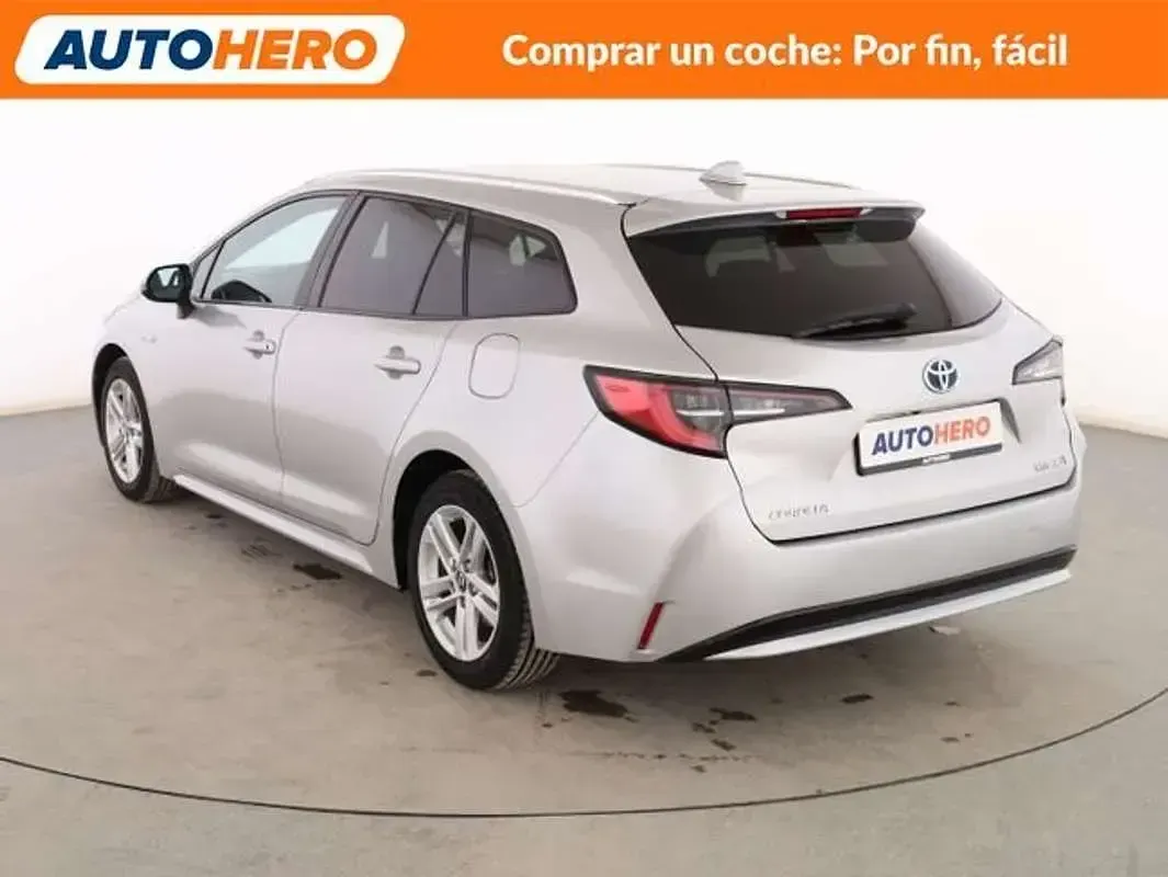 Usado Toyota Corolla Business Edition 122 CV (89 kW) 2019 Gris Familiar