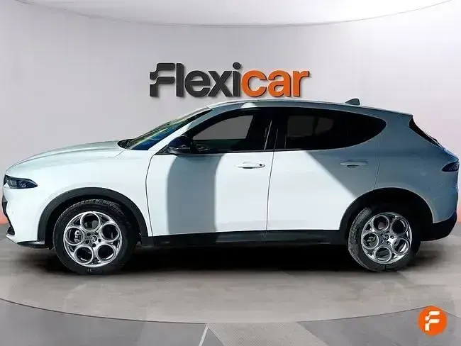 Usado Alfa Romeo Tonale Sprint 130 CV (95 kW) 2022 Blanco SUV