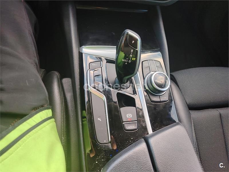 Usado BMW 530 258 CV (189 kW) 2017 Beige Berlina