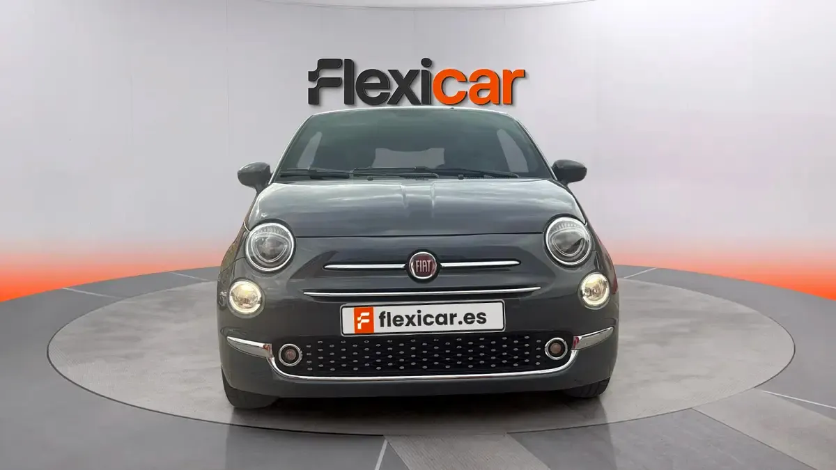 Usado Fiat 500 Club 71 CV (52 kW) 2022 Gris Berlina