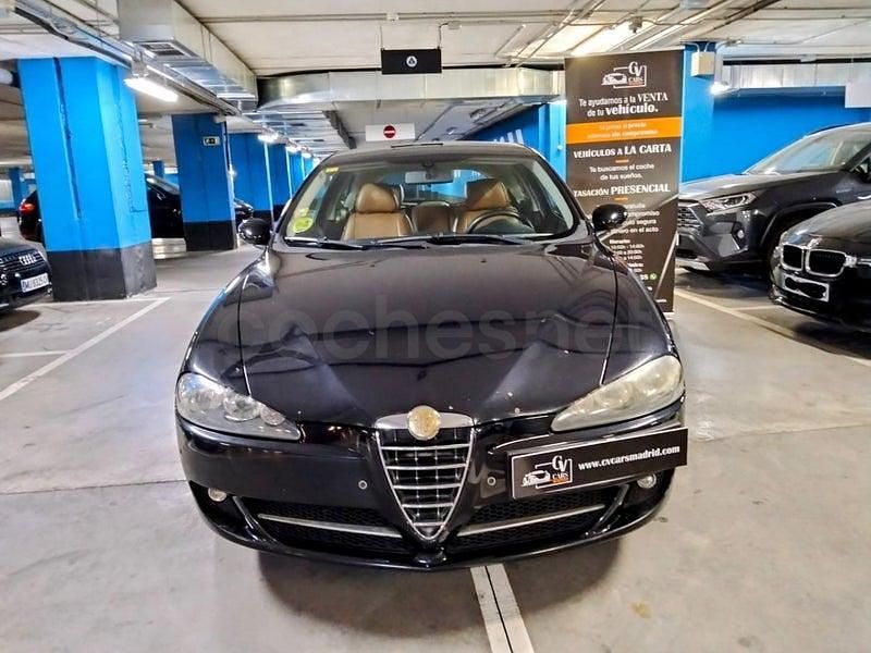 Usado Alfa Romeo 147 Progression 120 CV (88 kW) 2009 Negro Utilitario