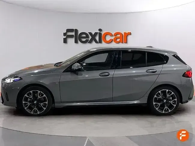 Usado BMW 120 163 CV (119 kW) 2025 Gris Utilitario