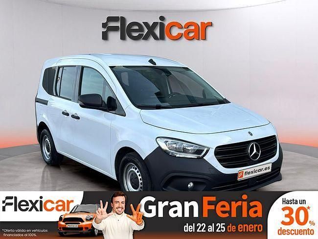 Blanco Usado 2023 Mercedes Citan 110 Familiar | 22.990 € (Precio justo) - Imagen 1/4