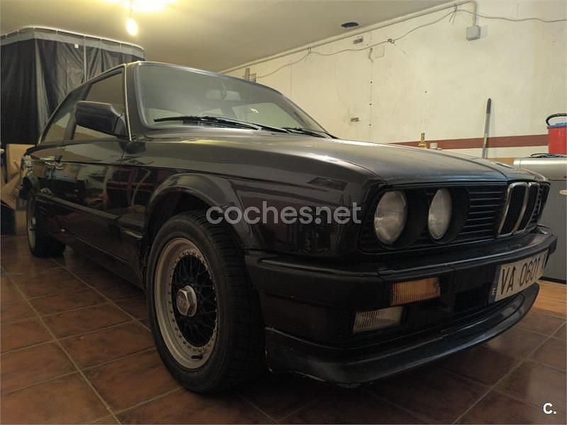 Usado BMW 323 150 CV (110 kW) 1986 Negro Berlina