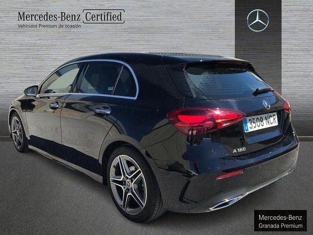 Usado Mercedes A180 136 CV (100 kW) 2026 Negro noche