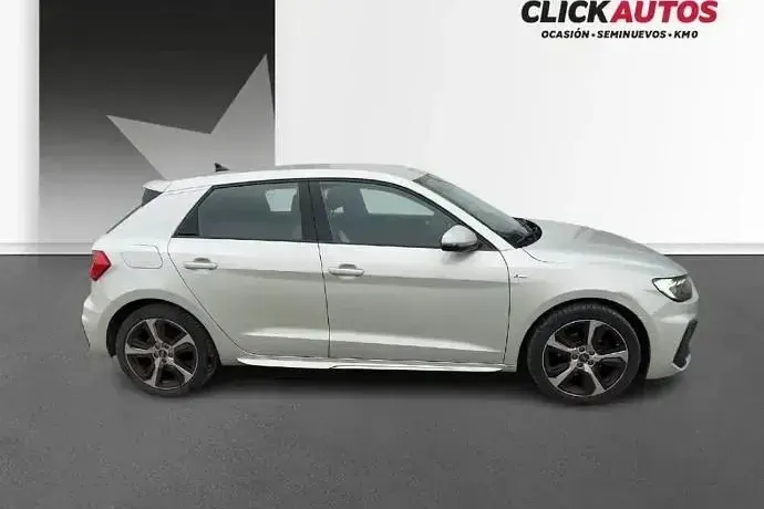 Usado Audi A1 Comfort 110 CV (80 kW) 2023 SUV