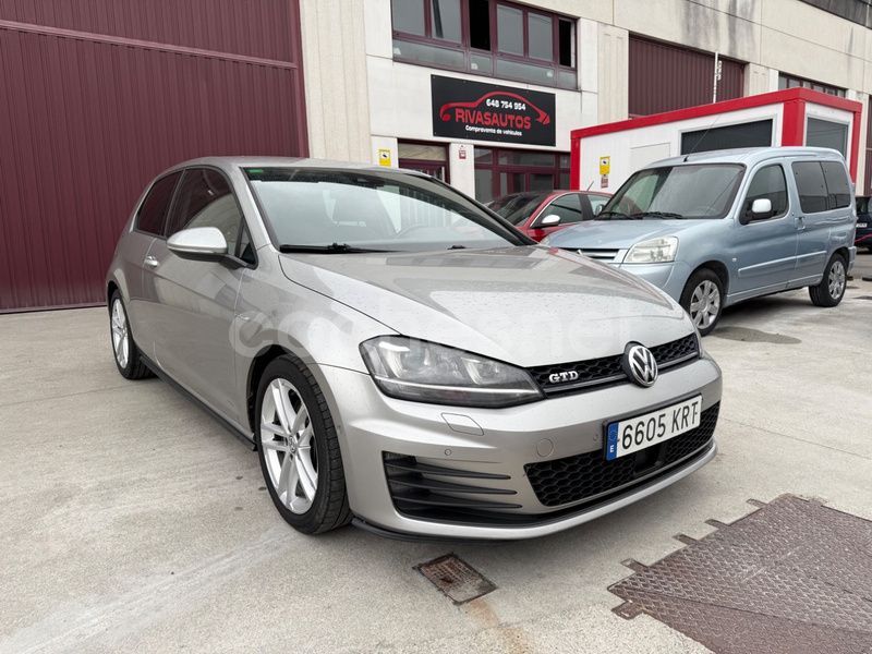 Gris / plata Usado 2014 VW Golf VII GTD Berlina | 12.990 € (Precio justo) - Imagen 1/4