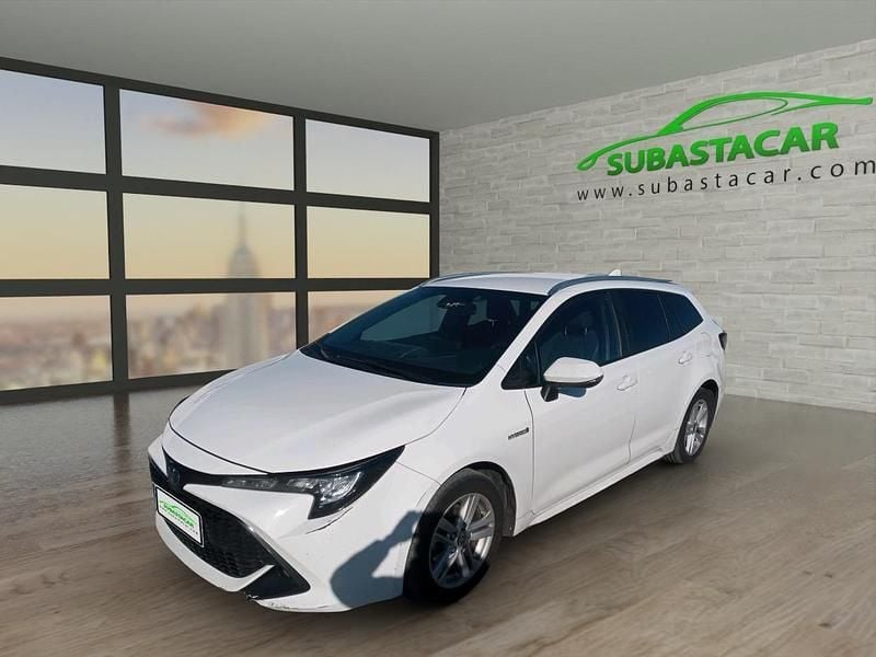 Usado Toyota Corolla Business Edition 122 CV (89 kW) 2021 Blanco Familiar