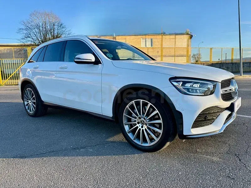 Usado Mercedes GLC200 163 CV (119 kW) 2022 Blanco SUV