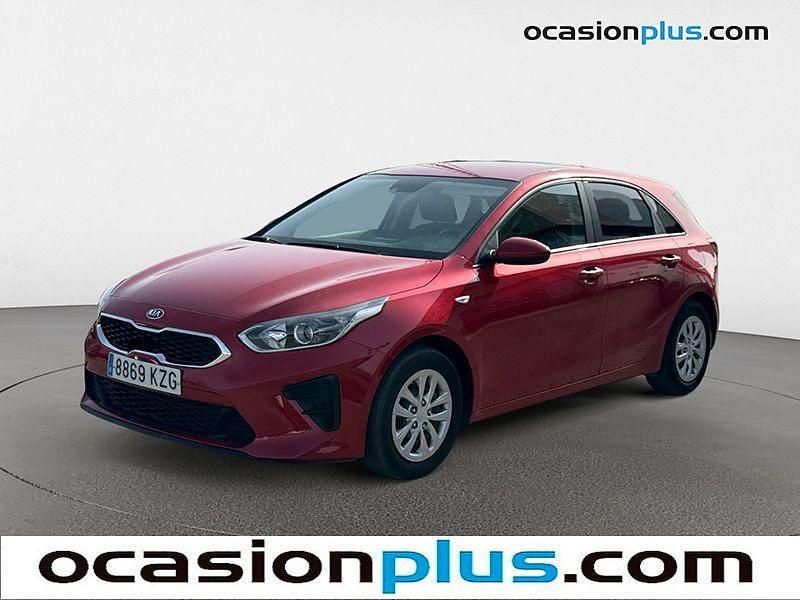 Rojo Usado 2019 Kia Ceed Utilitario | 12.000 € (Super precio) - Imagen 1/4
