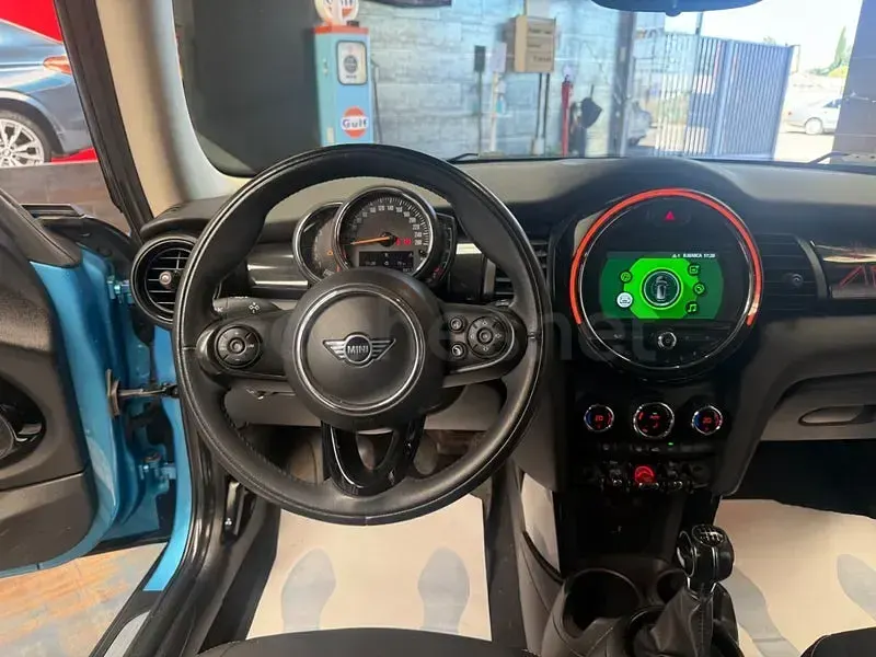 Usado Mini One D 95 CV (69 kW) 2020 Azul Utilitario