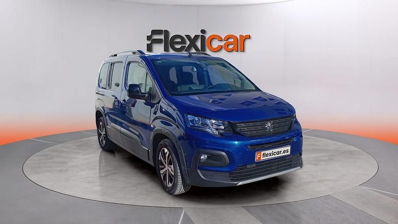 Usado Peugeot Rifter GT 130 CV (95 kW) 2021 Negro Monovolumen