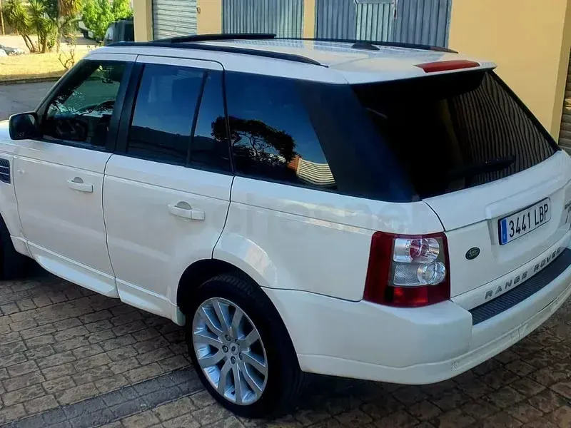 Usado Land Rover Range Rover Sport HSE 272 CV (200 kW) 2008 Blanco SUV