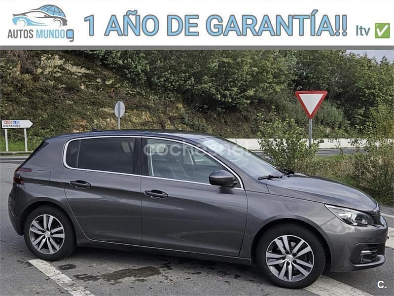 Gris / plata Usado 2018 Peugeot 308 Allure Berlina | 8499 € (Buen precio) - Imagen 1/4