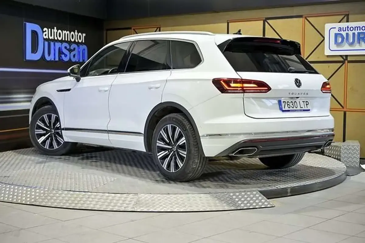 Usado VW Touareg 290 CV (213 kW) 2021 Blanco SUV