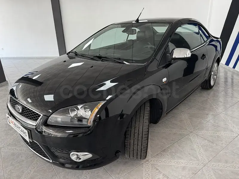 Usado Ford Focus Cabriolet Titanium 145 CV (106 kW) 2008 Negro Descapotable