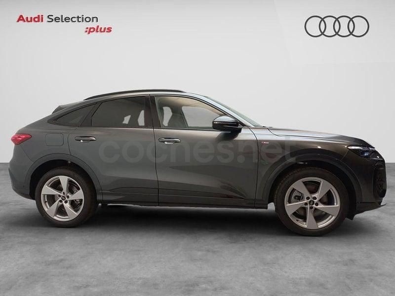 Usado Audi Q5 Sportback S-Line 204 CV (150 kW) 2025 Gris / plata SUV