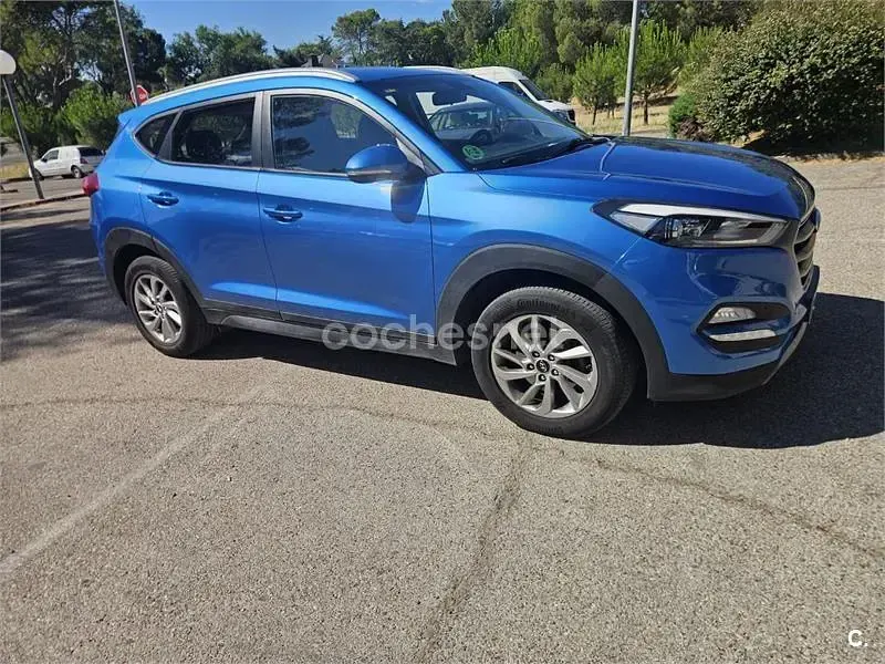 Usado Hyundai Tucson 115 CV (84 kW) 2016 Azul SUV