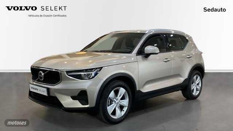 Gris Usado 2024 Volvo XC40 Core SUV | 31.900 € (Precio justo) - Imagen 1/4