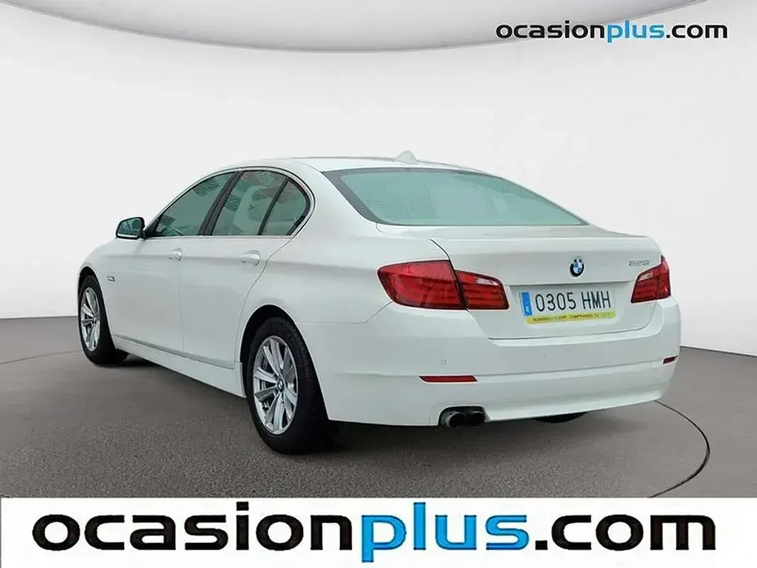 Usado BMW 528 245 CV (180 kW) 2012 Blanco Berlina