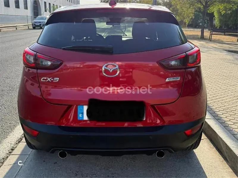 Usado Mazda CX-3 Luxury 120 CV (88 kW) 2018 Rojo SUV