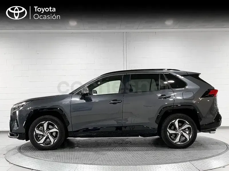 Usado Toyota RAV4 Hybrid Advance 306 CV (225 kW) 2024 Gris / plata SUV