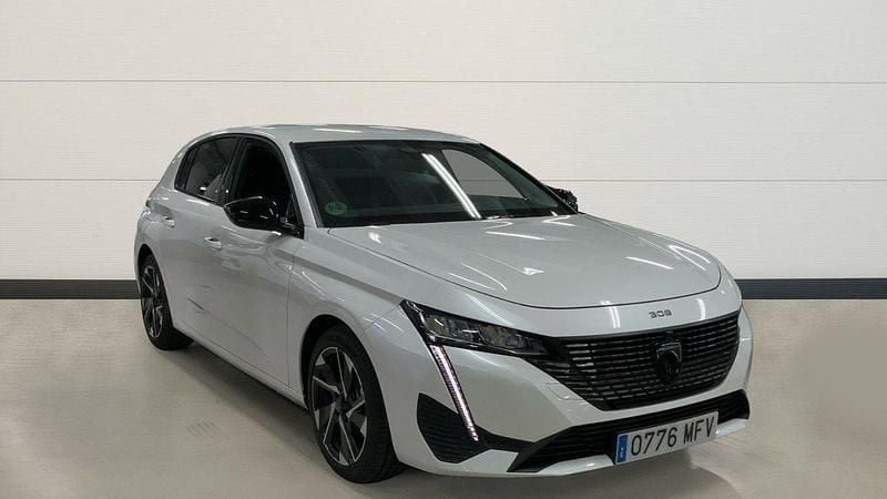 Usado Peugeot 308 Allure 130 CV (95 kW) 2023 Blanco Utilitario