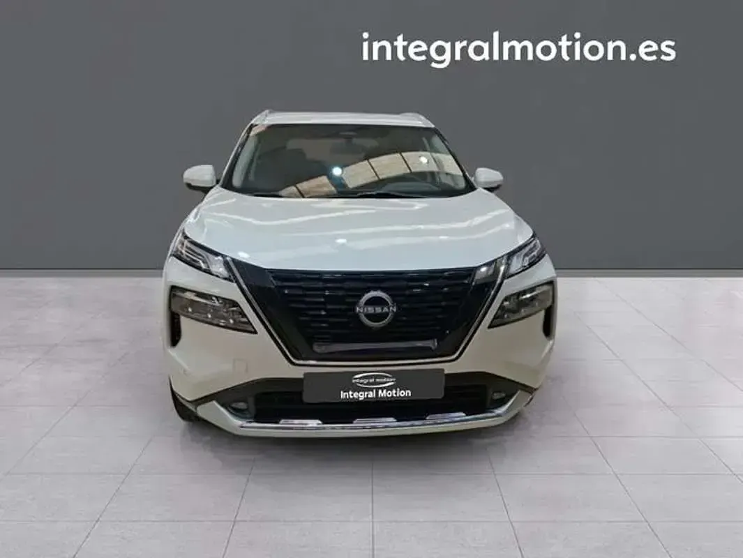 Usado Nissan X-Trail Tekna 204 CV (150 kW) 2023 Blanco SUV