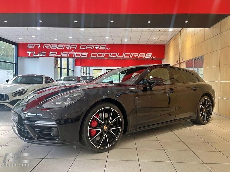 Usado Porsche Panamera Sport Turismo 550 CV (404 kW) 2018 Negro Familiar